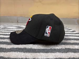 New Era League Men’s Black Baseball Cap
