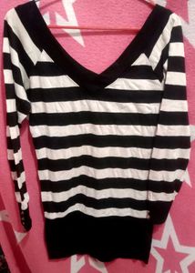 Striped V-Neck Long Sleeve Top