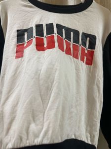 PUMA Graphic Sweatshirt