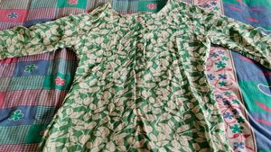 Green Leaf Print Kurta