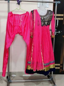 Embroidered Anarkali set
