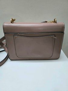 Elegant Pink Crossbody Handbag