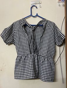 Chic Black &amp; White Gingham Peplum Top