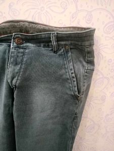 Light Wash Denim Jeans