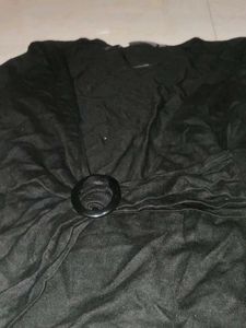 Chic Black Long Sleeve Top with O-Ring Detail