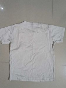 tshirt , shrug and Pant