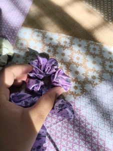 Cute Scrunchies Set