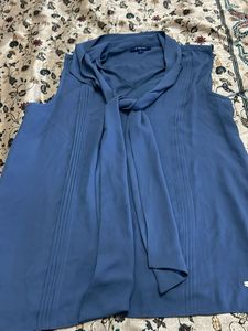 Blue Sleeveless Tie-Neck Top