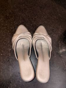 Slip-on mule heels