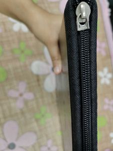 Black File Folder