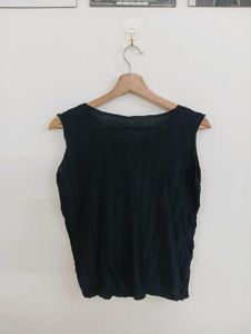 Sleeveless Black Top