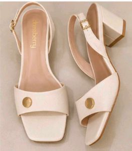 Stylish White Block Heels (2.5 inch)