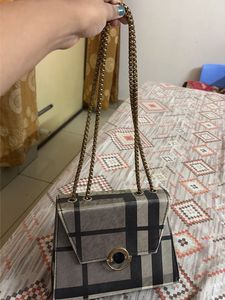 Stylish Plaid Chain Sling Bag