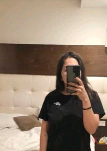 Nike Black T-Shirt  woman