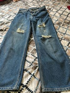 Distressed Wide Leg Jeans