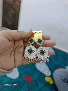 Emerald Green Dangle Earrings