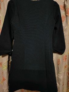 Chic Black Textured Dress with Lace Trim