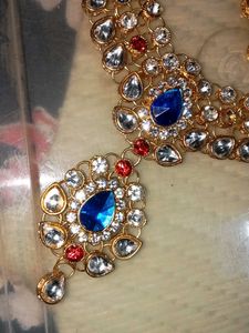 Stunning Kundan Necklace &amp; Earring Set