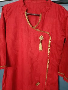 Red &amp; Gold Trim Kurti