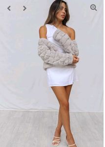 Faux Fur Jacket - Cozy and Stylish