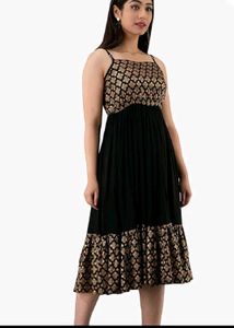 Elegant Black &amp; Gold Ethnic Gown
