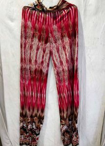3329. Vibrant Paisley Print Palazzo Pants