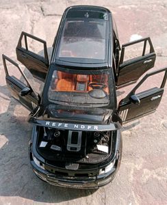 Range Rover Diecast Model Car