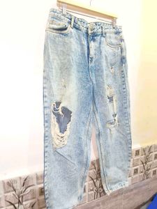 Men's Ripped Light Wash Jeans