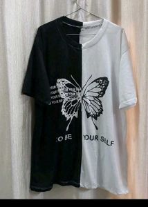 Split Black & White Butterfly T-Shirt Xxl size 🩷