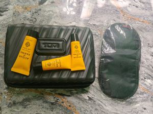 Tumi Travel Toiletry Bag & Acqua di Parma Set