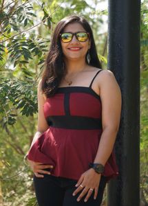 Pretty Partywear Women Tops & Tunics