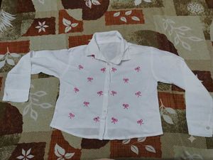 Chic White Bow Print Button-Up Top