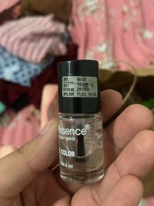 Color Essence Nail Polish