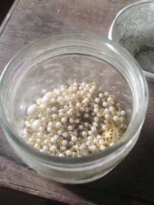 Pearl and Gold Tone pearls for diy