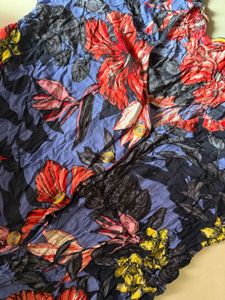 Vibrant Floral stretchable Print Button-Up Top