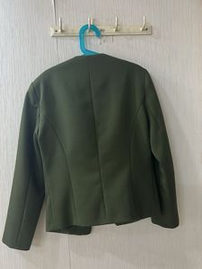 Stylish Women's Olive Green Blazer