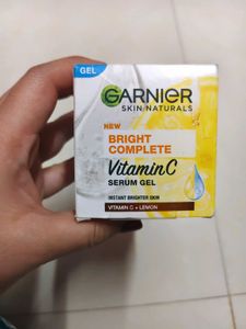 Garnier Brightening Moisturiser, Serum Gel, Infuse