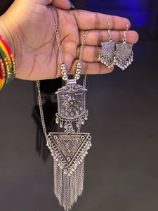 Oxidized Silver Necklace and Earring Set