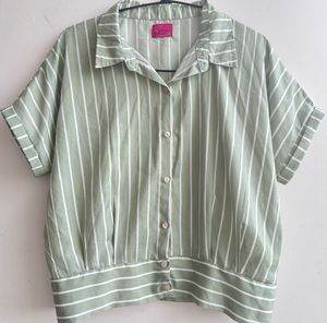 Vertical Striped Cropped Shirt