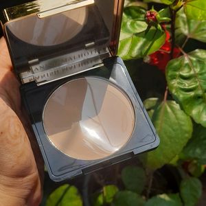 COMPACT POWDER- Manish Malhotra