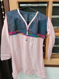 Stylish Pink Kurta with Unique Design