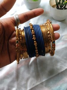 Combo Bangles &amp; Bracelets And Blouse Kurti