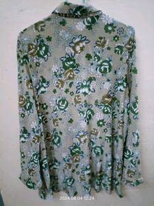 Green Flower Tshirt