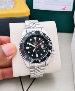 Seiko 5 Sports GMT – A Quartz Movement🌍 Dual Time