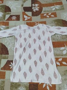 White Kurta with Brown Leaf Print