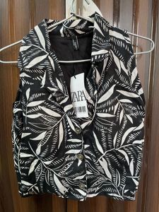 Zara Leaf Print Sleeveless Blazer
