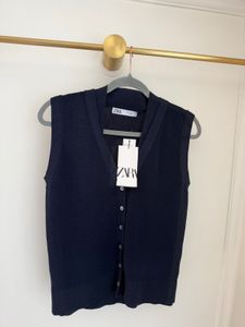 Zara Navy Blue Sleeveless Knit Vest