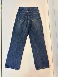 Ultra High Waist Jeans