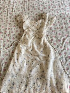 Floral Lace Puff Sleeve Dress