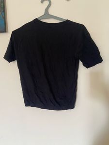 Black "Never Look Back" Graphic Tee